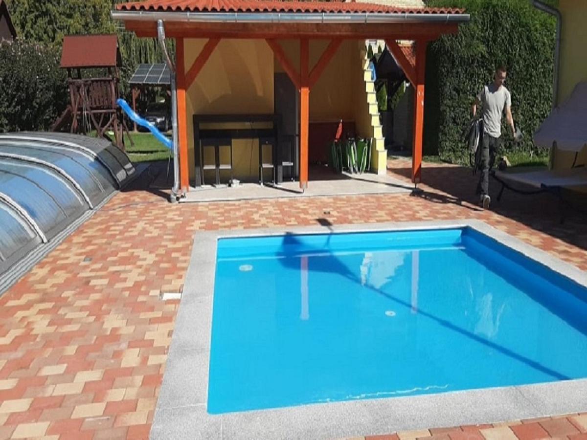 Hotel Ponty-Poronty Vendeghaz Nagybaracska Exterior foto